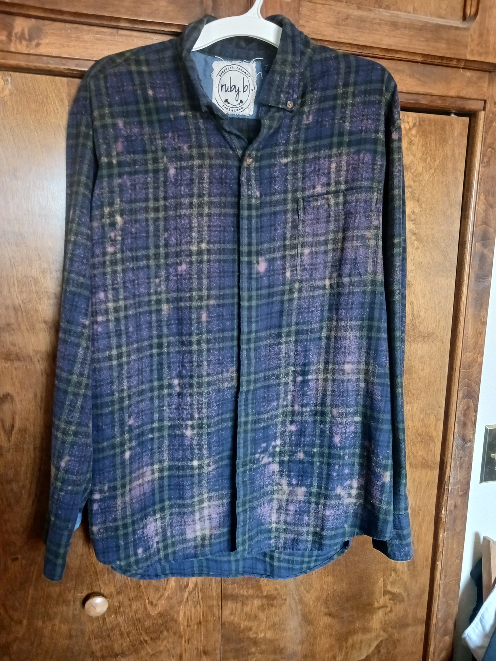 Men's Blue & Green Plaid Button-Down Shirt